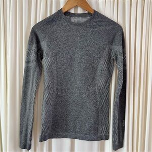 Figs Salta Seamless Longsleeve Underscrub in Graphite Size XS